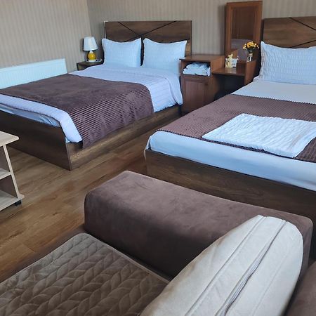 Golden Gate Hotel Akhaltsikhe  Ngoại thất bức ảnh