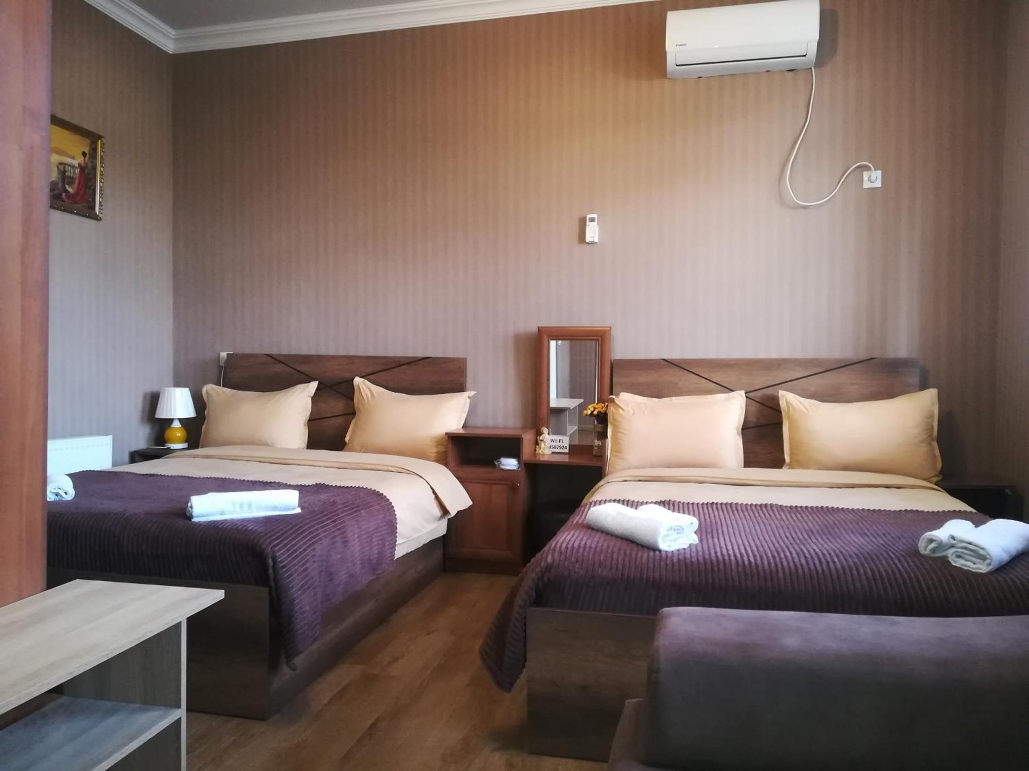 Golden Gate Hotel Akhaltsikhe  Ngoại thất bức ảnh