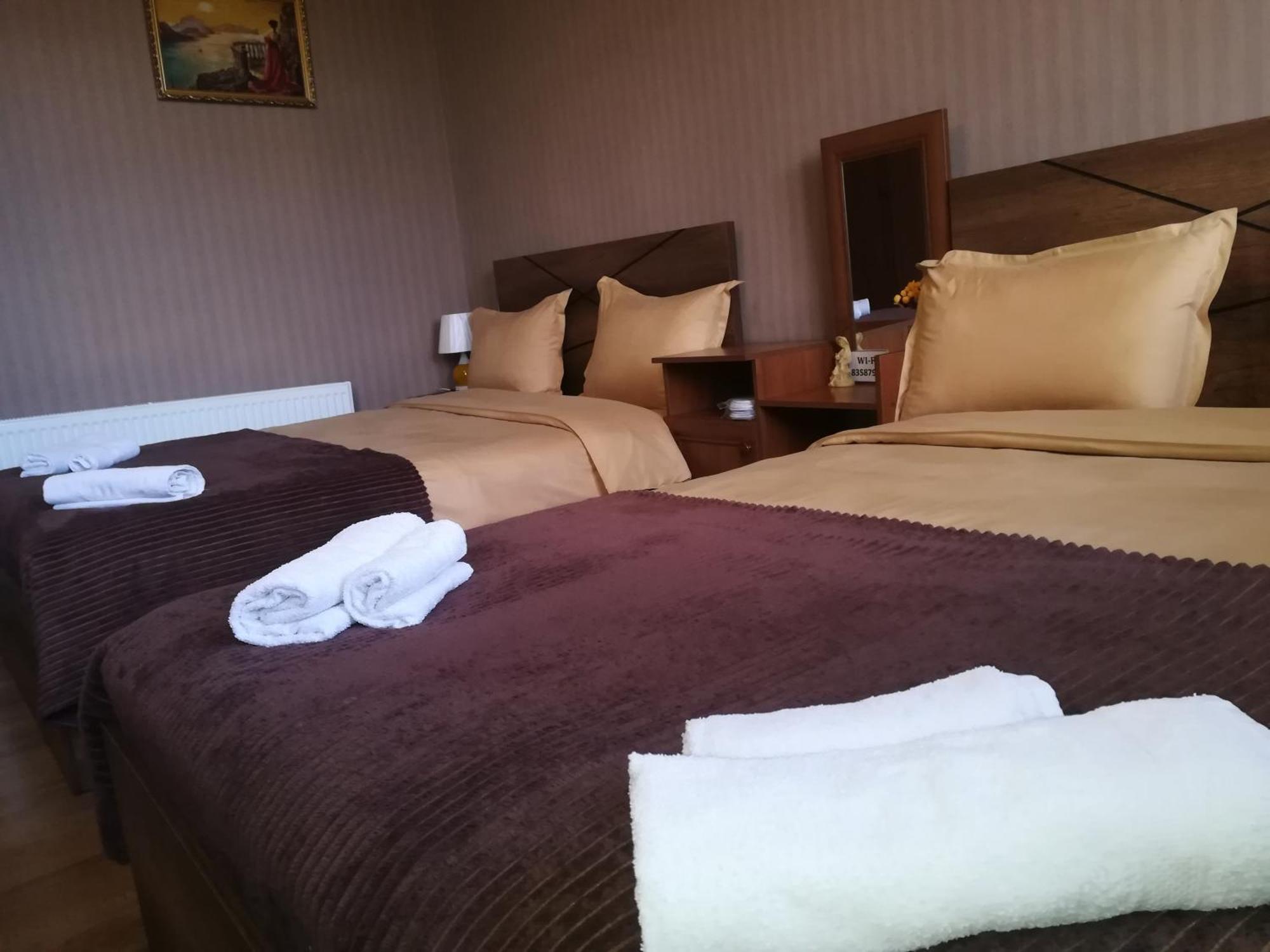 Golden Gate Hotel Akhaltsikhe  Ngoại thất bức ảnh